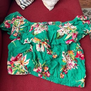 Floral ruffle blouse